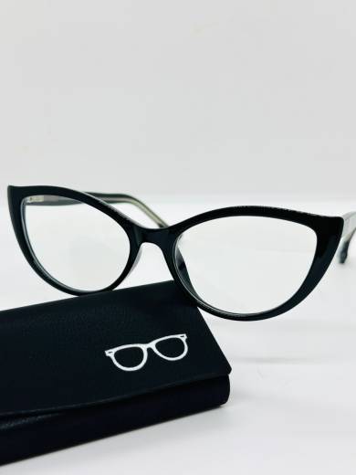 Victoria Eyewear