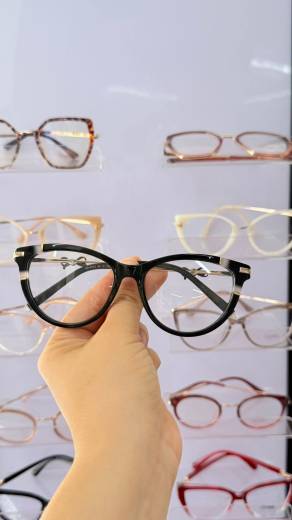 Victoria Eyewear